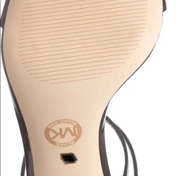 NIB Michael Kors MICHAEL Ava Strappy Sandal - Picture 4 of 6